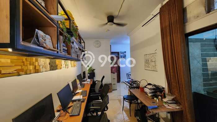 Rumah Strategis Modern Lb 65m2 di Jaten, Karanganyar Rumah Strategis Modern Lb 65m2 di Jaten, Karanganyar