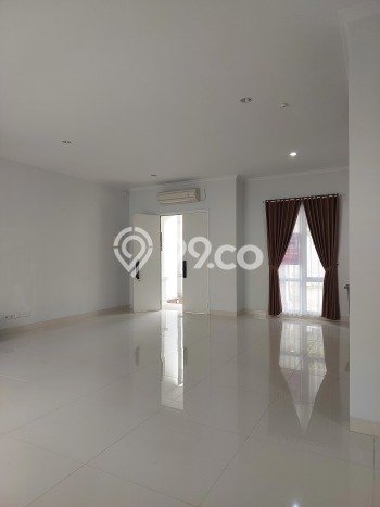 Jarang Ada! Rumah Kontrakan 5 Kamar Bagus Siap Huni Gading Serpong Jarang Ada! Rumah Kontrakan 5 Kamar Bagus Siap Huni Gading Serpong