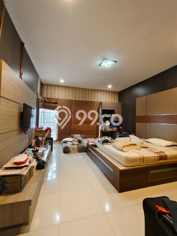 Rumah Elit LB 198m2 Siap Pakai Desain Elegan di Jakarta Garden City, Jakarta Timur Rumah Elit LB 198m2 Siap Pakai Desain Elegan di Jakarta Garden City, Jakarta Timur
