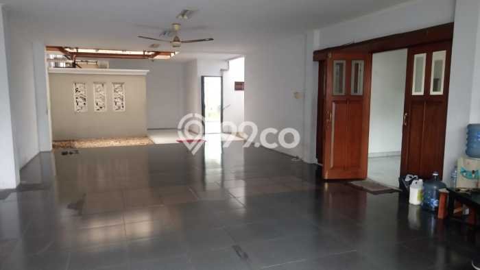 For Sale! Premium House LT 1235m2 Desain Modern di Pondok Indah For Sale! Premium House LT 1235m2 Desain Modern di Pondok Indah