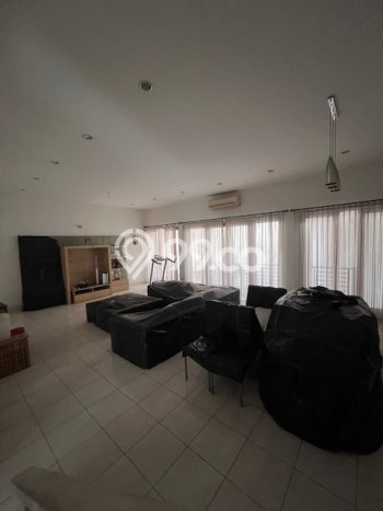 Rumah Mewah LB 450m2 Siap Pakai Desain Elegan di Pondok Indah, Jakarta Selatan Rumah Mewah LB 450m2 Siap Pakai Desain Elegan di Pondok Indah, Jakarta Selatan
