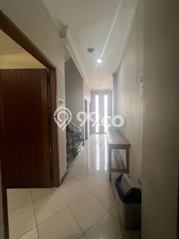 Lokasi Strategis! Dijual Kantor Bisnis di Kebayoran Baru, Jakarta Selatan Kondisi Baik Lokasi Strategis! Dijual Kantor Bisnis di Kebayoran Baru, Jakarta Selatan Kondisi Baik