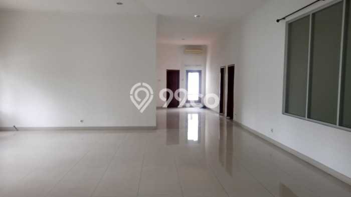 For Sale! Premium House LT 1235m2 Desain Modern di Pondok Indah For Sale! Premium House LT 1235m2 Desain Modern di Pondok Indah