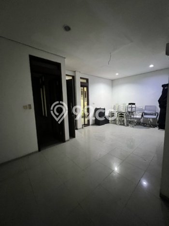 Hunian Elit LB 96m2 Siap Pakai Desain Elegan di Pondok Pinang, Jakarta Selatan Hunian Elit LB 96m2 Siap Pakai Desain Elegan di Pondok Pinang, Jakarta Selatan