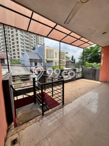 Hunian Elit LB 96m2 Siap Pakai Desain Elegan di Pondok Pinang, Jakarta Selatan Hunian Elit LB 96m2 Siap Pakai Desain Elegan di Pondok Pinang, Jakarta Selatan