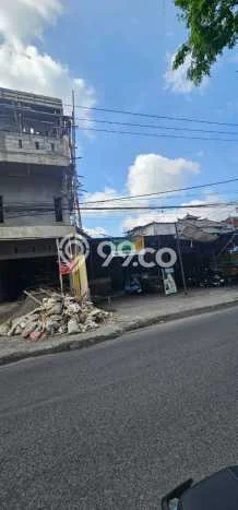Ruko Disewa di Badung dengan LB 135m2 Area Komersial Ramai Ruko Disewa di Badung dengan LB 135m2 Area Komersial Ramai