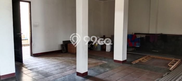 Disewakan Ruko di Kawasan Ramai Uluwatu Luas 272m2 Disewakan Ruko di Kawasan Ramai Uluwatu Luas 272m2