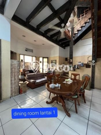Hunian Mewah LB 600m2 Siap Huni Desain Elegan di Lebak Bulus, Jakarta Selatan Hunian Mewah LB 600m2 Siap Huni Desain Elegan di Lebak Bulus, Jakarta Selatan