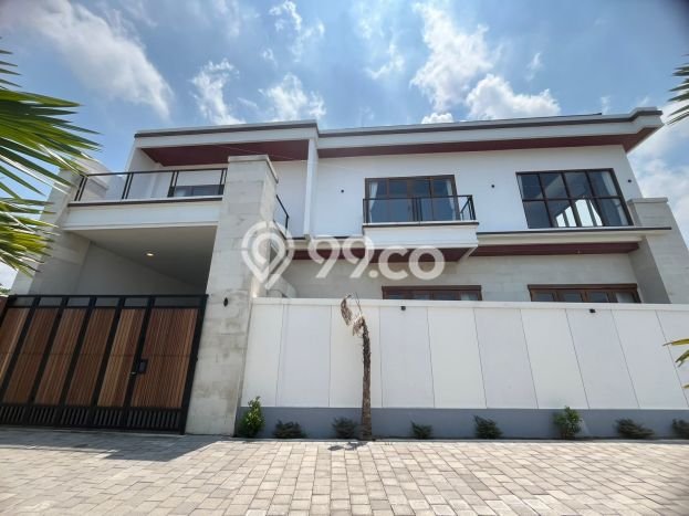 Disewakan Vila Premium Kawasan , Area 0m2m², Area Terbaik Disewakan Vila Premium Kawasan , Area 0m2m², Area Terbaik
