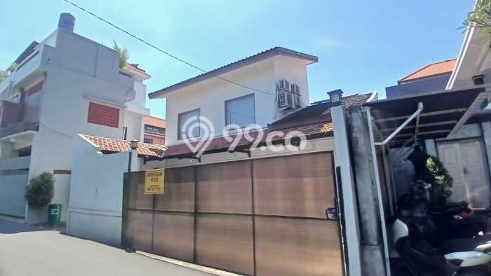 Kantor Disewa di Badung dengan LB 130m2 Area Komersial Ramai Kantor Disewa di Badung dengan LB 130m2 Area Komersial Ramai