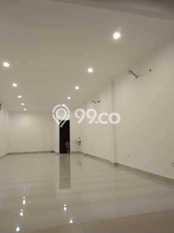 Ruko untuk disewa di Kuta punya LT 66m2 & LB 1m2 harga sewa kompetitif Ruko untuk disewa di Kuta punya LT 66m2 & LB 1m2 harga sewa kompetitif