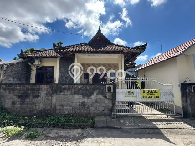 Dijual Rumah 4 Kamar Lokasi Ideal Nyaman dan Strategis di Denpasar Utara Dijual Rumah 4 Kamar Lokasi Ideal Nyaman dan Strategis di Denpasar Utara