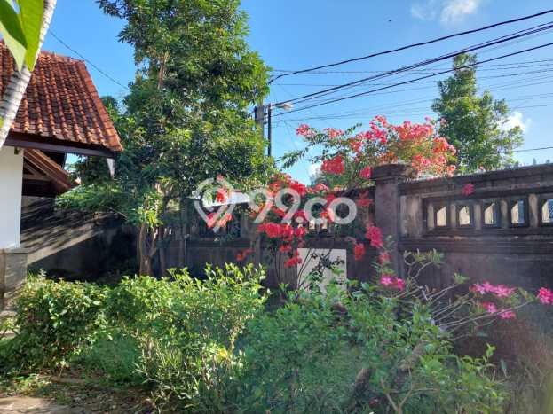 For Sale! Premium House LT 880m2 Desain Elegan di Renon For Sale! Premium House LT 880m2 Desain Elegan di Renon