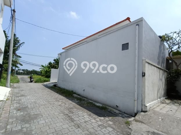 Vila Strategis Kawasan , Luas 0m2m², Tersedia Segera Vila Strategis Kawasan , Luas 0m2m², Tersedia Segera