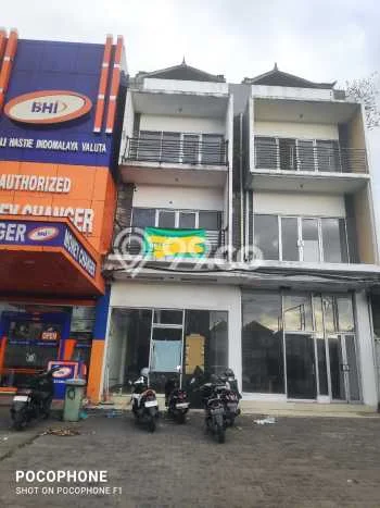 Ruko Dijual di Prime Area Badung Luas 141m2 Ruko Dijual di Prime Area Badung Luas 141m2