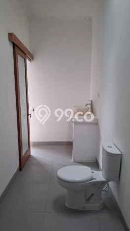 Vila Strategis Kawasan , Luas 0m2m², Tersedia Segera Vila Strategis Kawasan , Luas 0m2m², Tersedia Segera