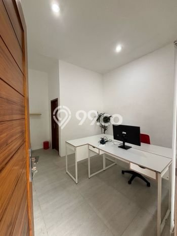 Kantor Disewa di Badung dengan LB 130m2 Area Komersial Ramai Kantor Disewa di Badung dengan LB 130m2 Area Komersial Ramai