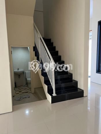 Rumah Luxury Modern Siap Huni di Danginpuri Kelod Denpasar Rumah Luxury Modern Siap Huni di Danginpuri Kelod Denpasar