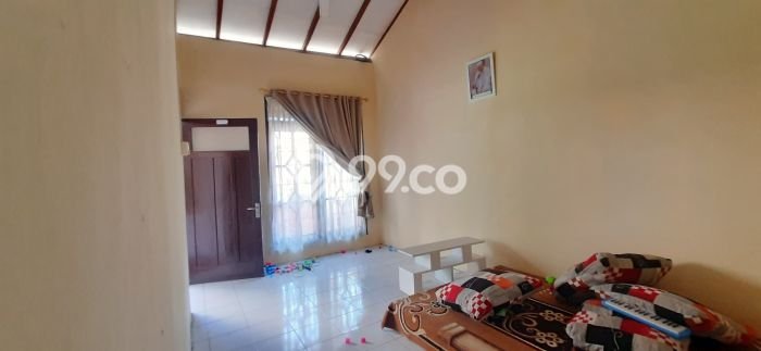 Jual Rumah Bagus Siap Huni LB 260m2 di Pedurungan, Semarang Jual Rumah Bagus Siap Huni LB 260m2 di Pedurungan, Semarang