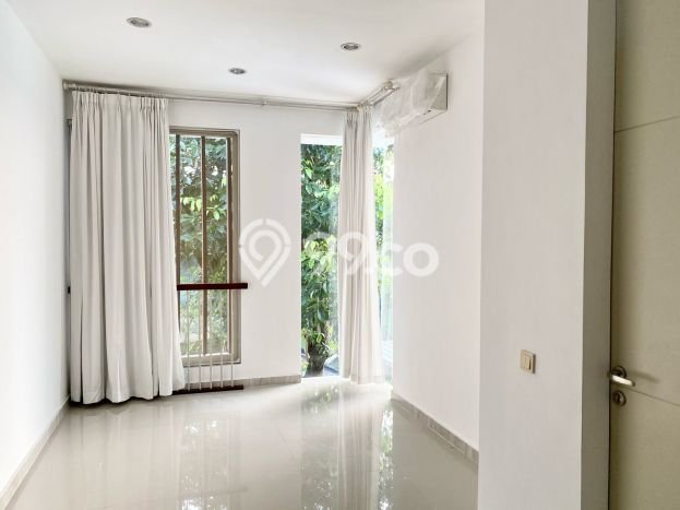 Dijual Rumah Premium dengan Fasilitas Sekitar Lengkap di Semarang Selatan, Semarang Dijual Rumah Premium dengan Fasilitas Sekitar Lengkap di Semarang Selatan, Semarang