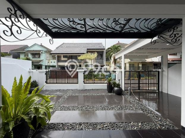 Siap Huni Hunian Elit 3 Kamar di BSD Dekat ke Mana Saja Siap Huni Hunian Elit 3 Kamar di BSD Dekat ke Mana Saja