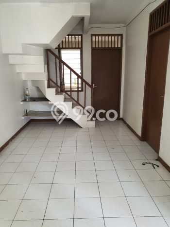 Hunian Nyaman Asri 4 KT Siap Pakai di Gading Serpong Tangerang Hunian Nyaman Asri 4 KT Siap Pakai di Gading Serpong Tangerang