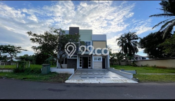 For Sale! Luxury House LT 751m2 Desain Elegan di Alam Sutera For Sale! Luxury House LT 751m2 Desain Elegan di Alam Sutera
