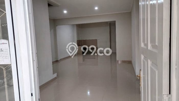 Rumah Minimalis 5 Kamar LT 140m2 di Lippo Karawaci Rumah Minimalis 5 Kamar LT 140m2 di Lippo Karawaci