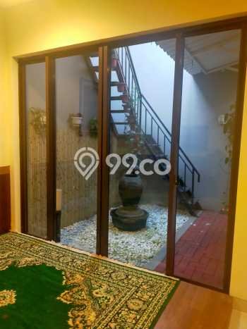 For Sale Hunian Rumah Terawat 3 KT di BSD Eminent, Tangerang For Sale Hunian Rumah Terawat 3 KT di BSD Eminent, Tangerang