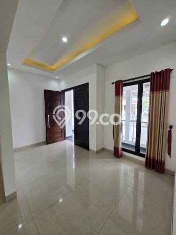 Rumah Mewah LB 650m2 Siap Huni Desain Elegan di Alam Sutera, Tangerang Rumah Mewah LB 650m2 Siap Huni Desain Elegan di Alam Sutera, Tangerang