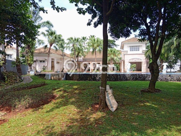 Rumah Elit LB 250m2 Siap Huni Desain Elegan di Gading Serpong, Tangerang Rumah Elit LB 250m2 Siap Huni Desain Elegan di Gading Serpong, Tangerang