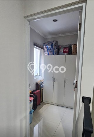 Dijual Hunian Rumah Terawat 4 Kamar di Ciater, Tangerang Dijual Hunian Rumah Terawat 4 Kamar di Ciater, Tangerang