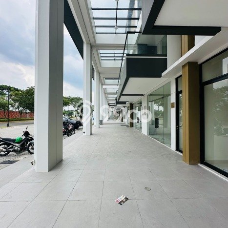Unit Ruko Dijual di Tangerang LT 63m2 & LB 163m2 Unit Ruko Dijual di Tangerang LT 63m2 & LB 163m2