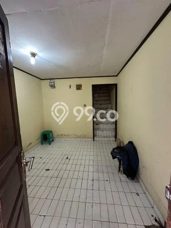 Dijual Cepat Rumah Bagus Siap Huni LB 100m2 di Jatinegara, Jakarta Timur Dijual Cepat Rumah Bagus Siap Huni LB 100m2 di Jatinegara, Jakarta Timur