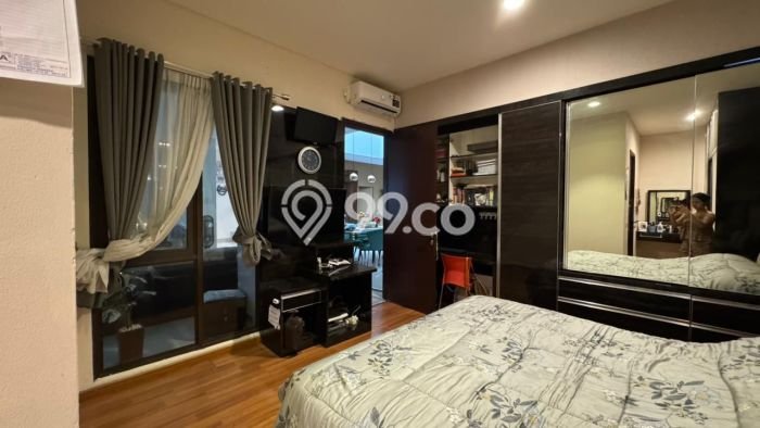 Siap Huni Rumah Mewah 6 Kamar di BSD Dekat ke Mana Pun Siap Huni Rumah Mewah 6 Kamar di BSD Dekat ke Mana Pun