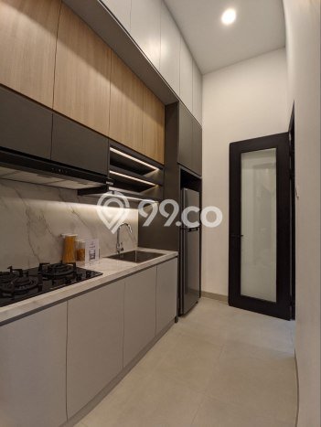Rumah Elit Modern Tanpa Renovasi di Cihuni Tangerang Rumah Elit Modern Tanpa Renovasi di Cihuni Tangerang
