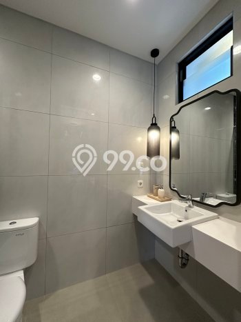 Rumah Luas Asri 3 KT Siap Huni di Alam Sutera Tangerang Rumah Luas Asri 3 KT Siap Huni di Alam Sutera Tangerang
