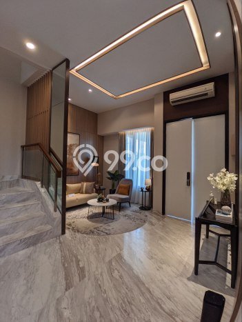 Rumah Elit Modern Tanpa Renovasi di Cihuni Tangerang Rumah Elit Modern Tanpa Renovasi di Cihuni Tangerang