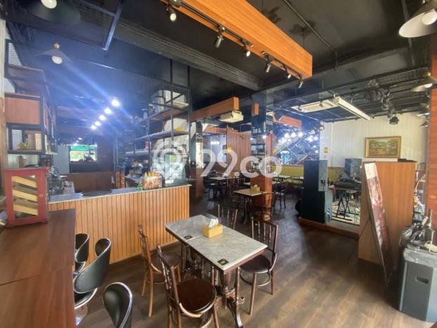 Unit Ruko Dijual di BSD Tangerang Selatan Luas Tanah 88m2, Luas Bangunan 220m2 Unit Ruko Dijual di BSD Tangerang Selatan Luas Tanah 88m2, Luas Bangunan 220m2