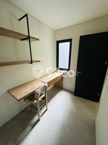 Jual Rumah Strategis Bagus Punya 3 KT di BSD Tangerang Selatan SHM Jual Rumah Strategis Bagus Punya 3 KT di BSD Tangerang Selatan SHM