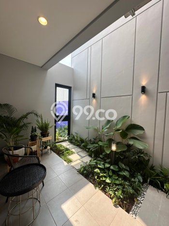 Rumah Mewah LB 155m2 Siap Pakai Desain Elegan di Alam Sutera 2, Tangerang Rumah Mewah LB 155m2 Siap Pakai Desain Elegan di Alam Sutera 2, Tangerang