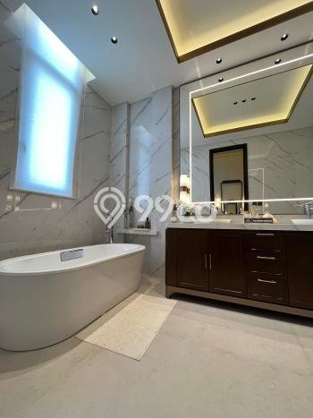 Rumah Mewah LB 295m2 Siap Pakai Desain Elegan di Cihuni, Tangerang Rumah Mewah LB 295m2 Siap Pakai Desain Elegan di Cihuni, Tangerang