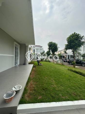 Hunian Mewah LB 179m2 Siap Huni Desain Elegan di Cihuni, Tangerang Hunian Mewah LB 179m2 Siap Huni Desain Elegan di Cihuni, Tangerang