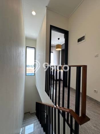 Jual Rumah Eksklusif 2 KT di Kunciran, Tangerang Jual Rumah Eksklusif 2 KT di Kunciran, Tangerang