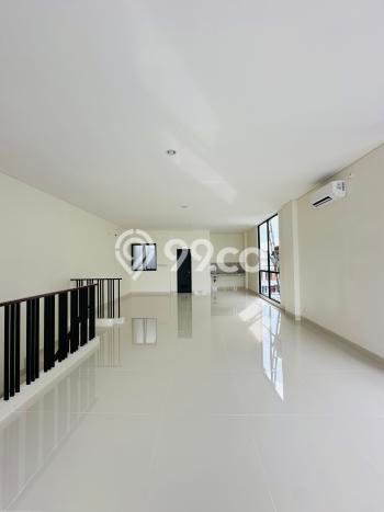 Ruko Bagus Dijual LB 268m2 Lokasi Strategis Tangerang Area Cocok untuk Berbisnis Ruko Bagus Dijual LB 268m2 Lokasi Strategis Tangerang Area Cocok untuk Berbisnis