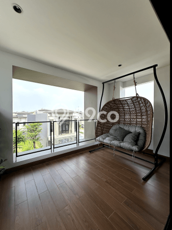 Rumah Elit Modern Siap Huni di Gading Serpong Tangerang Rumah Elit Modern Siap Huni di Gading Serpong Tangerang