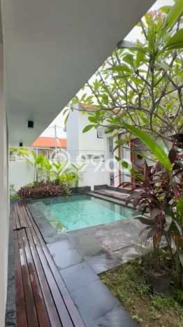 Dijual Segera! Vila Kawasan , Area 214m2m², Lokasi Strategis akses ke berbagai fasilitas Dijual Segera! Vila Kawasan , Area 214m2m², Lokasi Strategis akses ke berbagai fasilitas