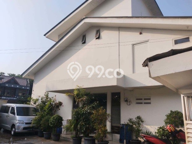 Rumah Elit Modern Siap Huni di Pondok Bambu Jakarta Timur Rumah Elit Modern Siap Huni di Pondok Bambu Jakarta Timur