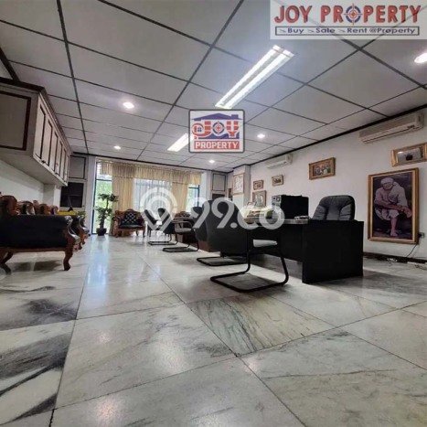 Ruko Dijual di Jakarta Utara LT 129m2 & LB 300m2 Lokasi Terbaik! Ruko Dijual di Jakarta Utara LT 129m2 & LB 300m2 Lokasi Terbaik!