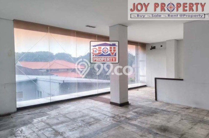 Ruko Dijual di Jakarta Selatan LT 635m2 & LB 1800m2 Lokasi Terbaik! Ruko Dijual di Jakarta Selatan LT 635m2 & LB 1800m2 Lokasi Terbaik!